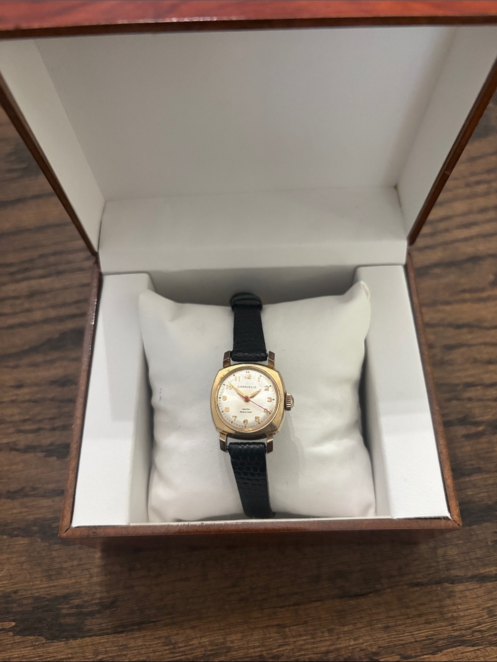 Vintage Caravelle by Bulova Mechanical Wind-Up Watch – 24mm